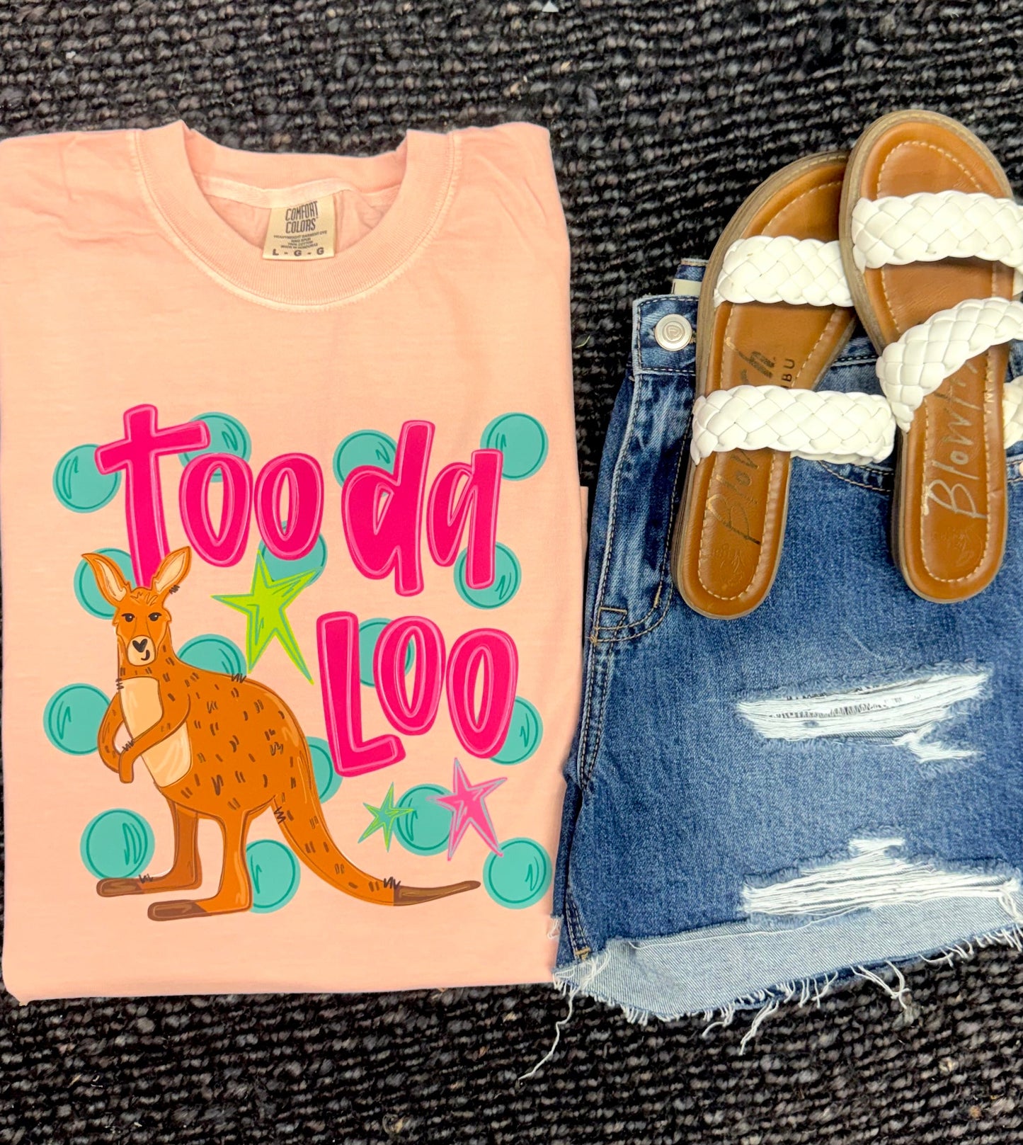 Too Da  Loo Graphic Tee